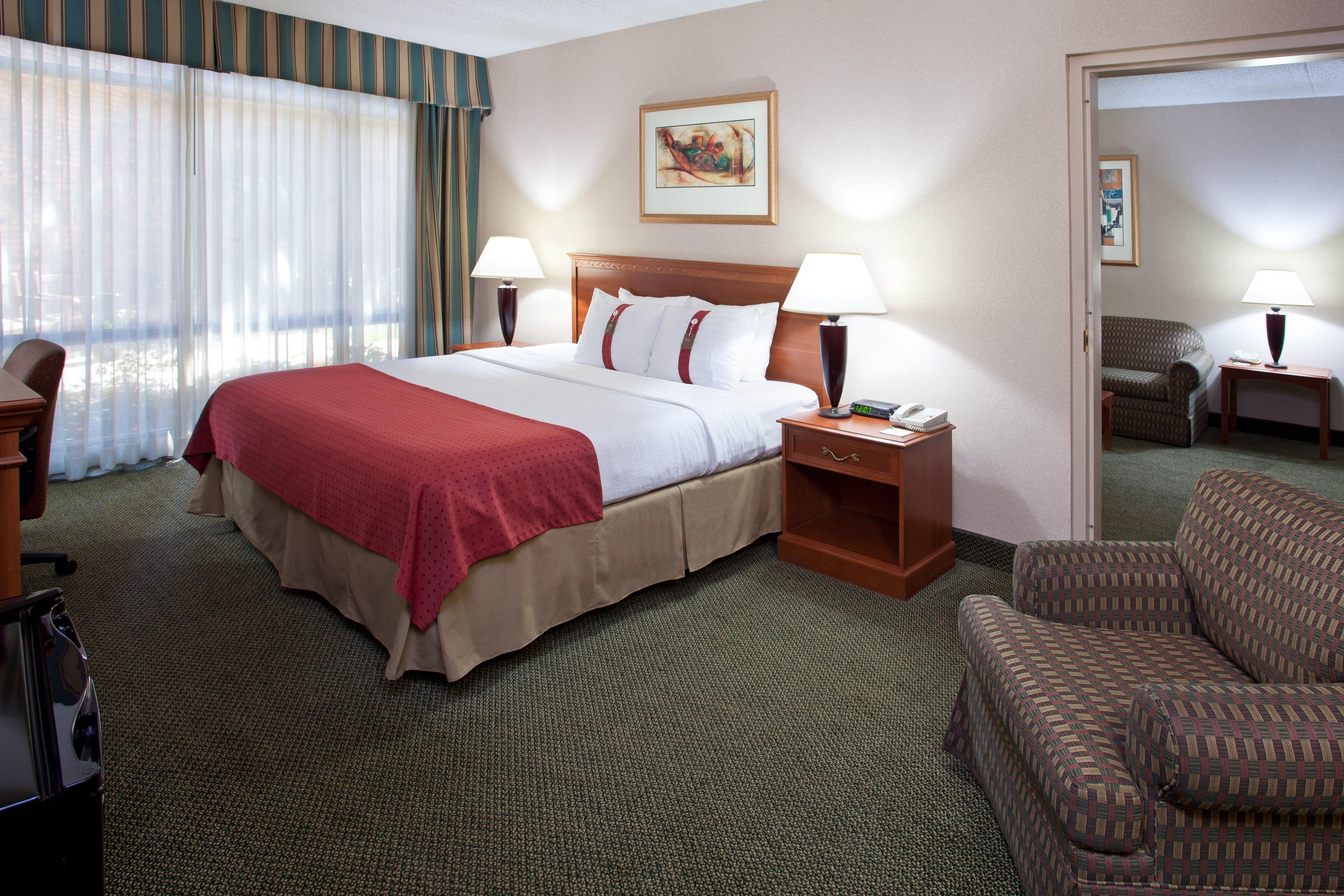 Wyndham Garden Southgate Hotel Buitenkant foto