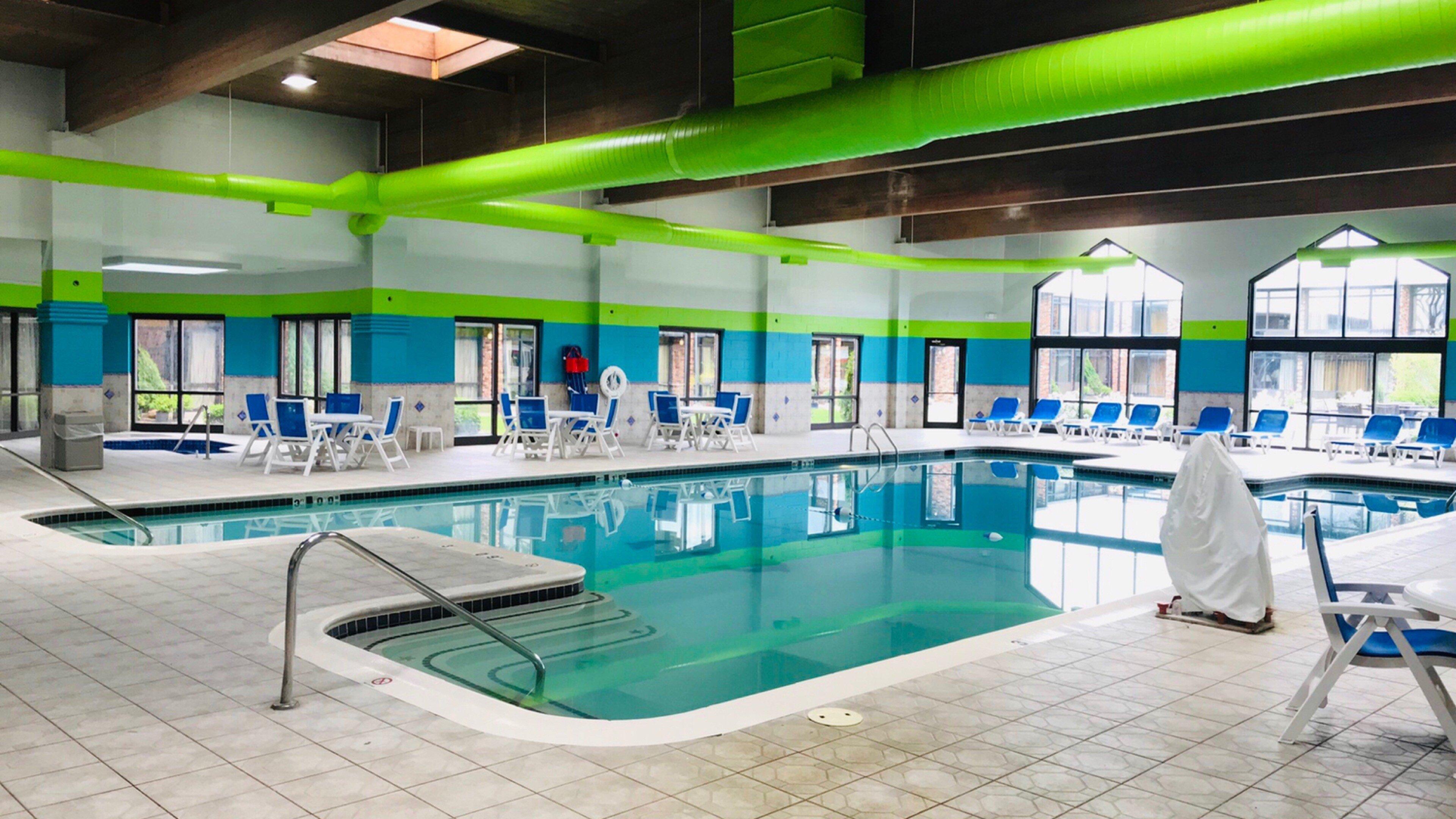 Wyndham Garden Southgate Hotel Buitenkant foto