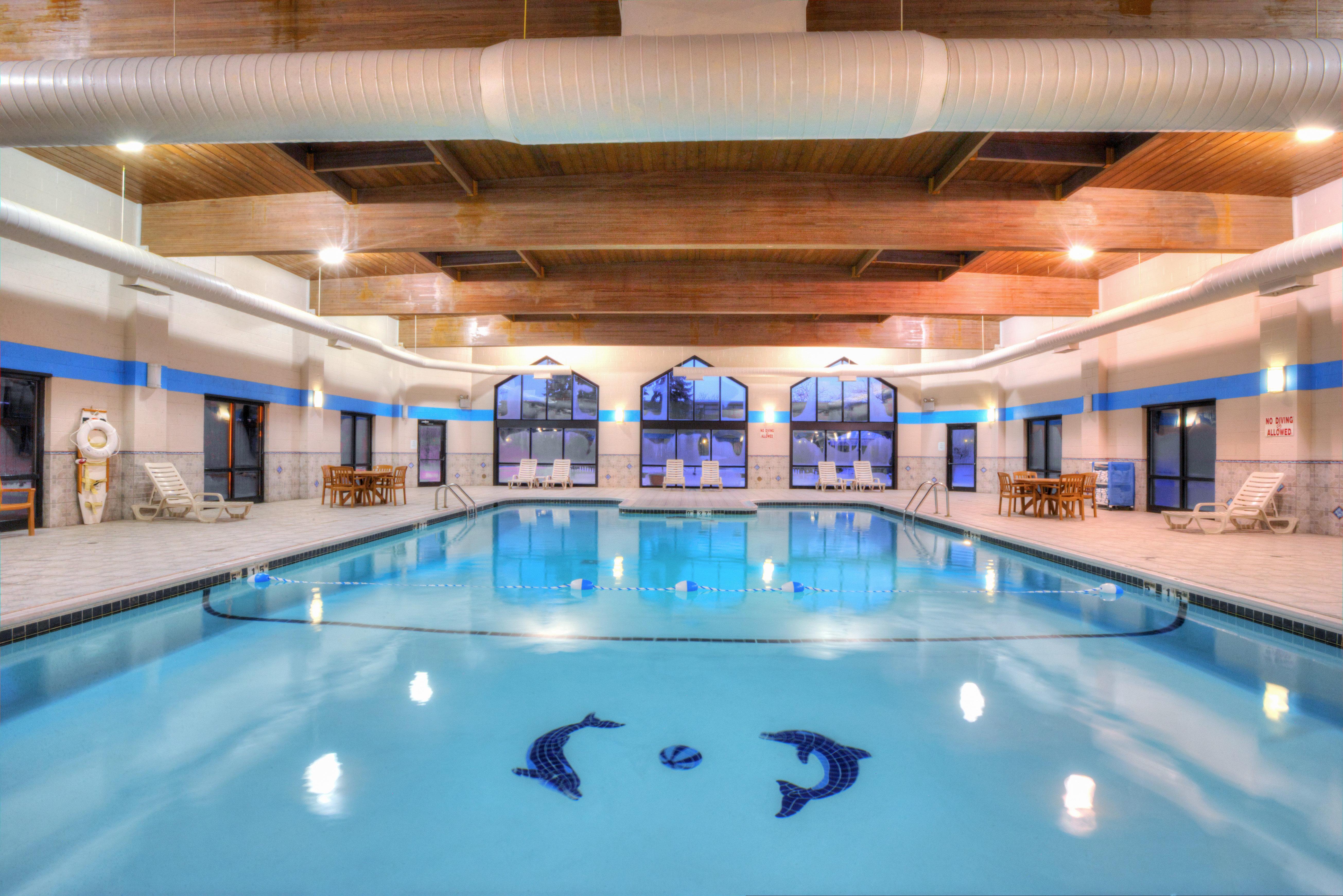Wyndham Garden Southgate Hotel Buitenkant foto